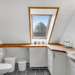 Апартаменты Cozy In With Wifi *